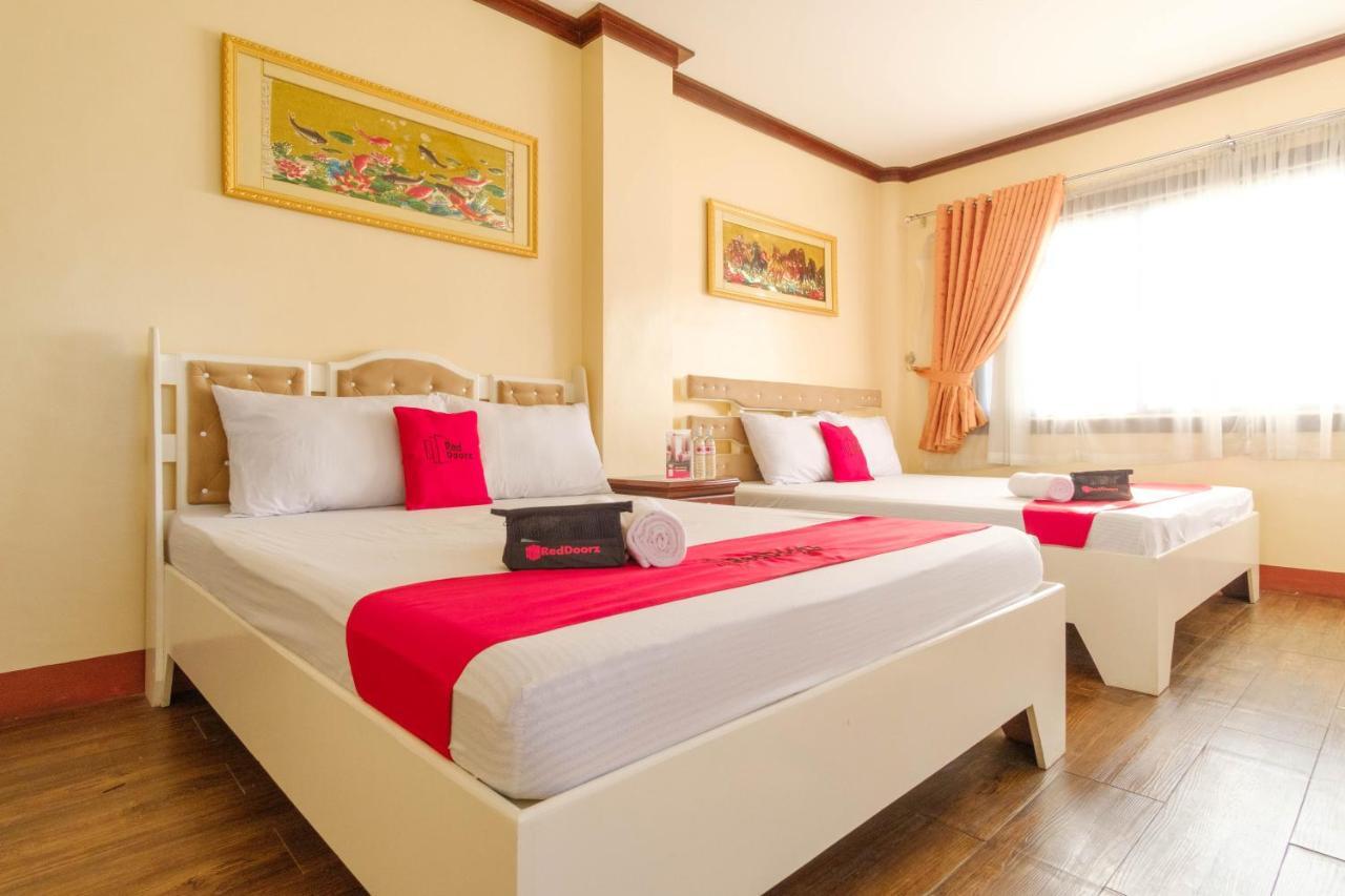 Reddoorz Plus @ Seaborne Hotel Subic Zambales Eksteriør bilde