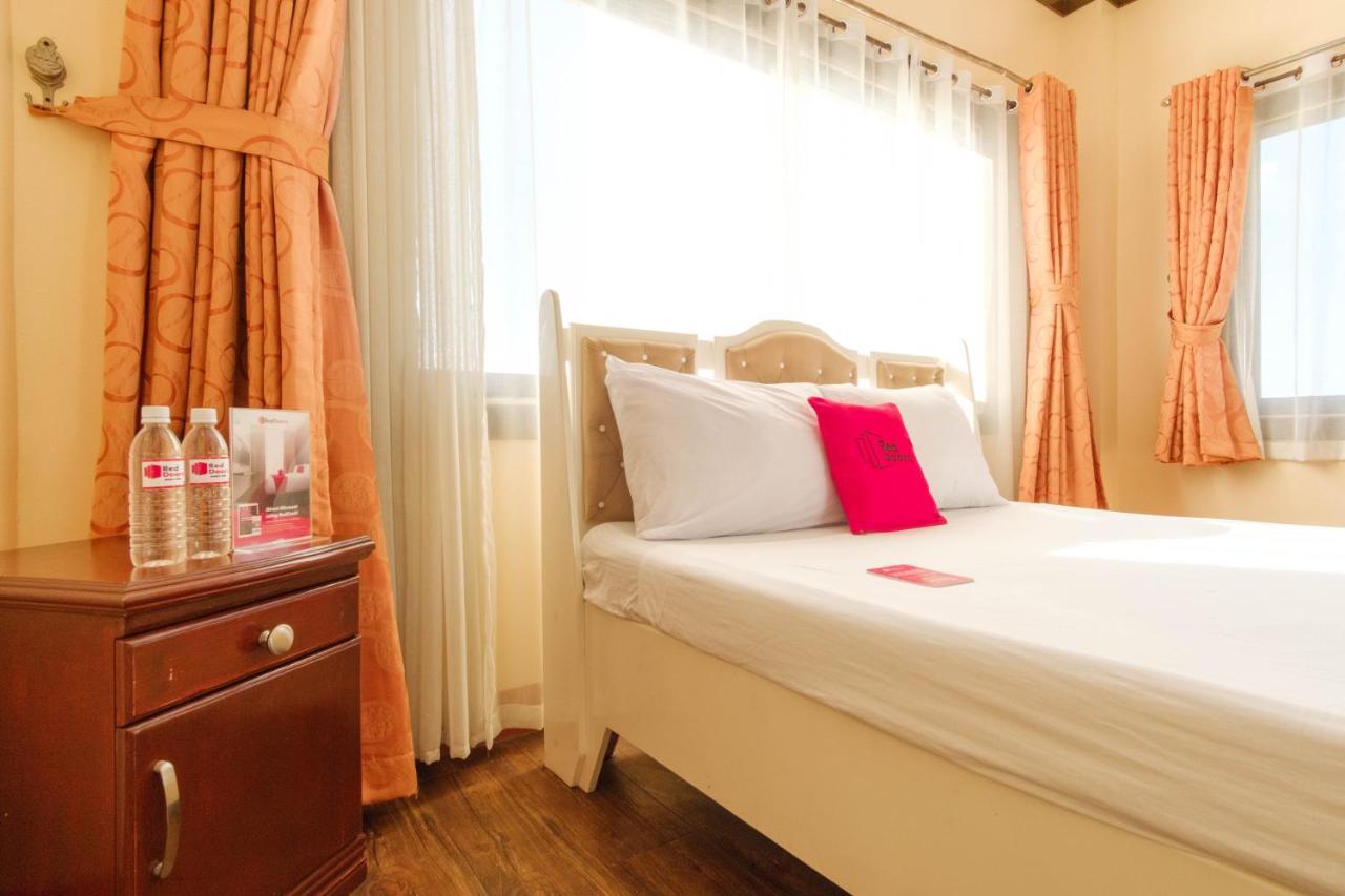 Reddoorz Plus @ Seaborne Hotel Subic Zambales Eksteriør bilde