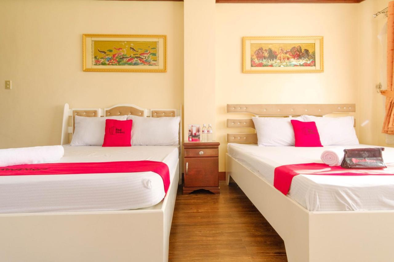 Reddoorz Plus @ Seaborne Hotel Subic Zambales Eksteriør bilde